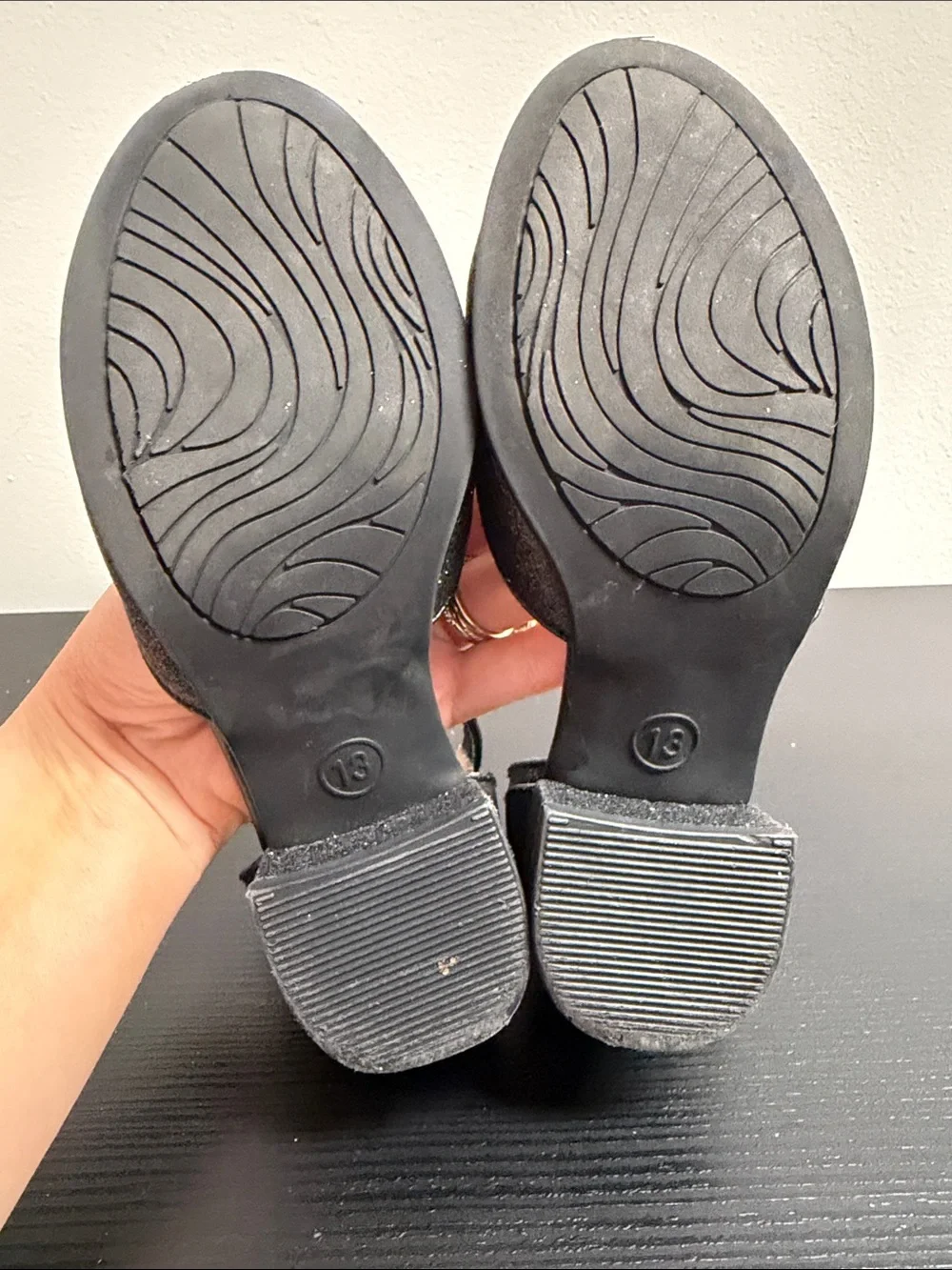 Little Girl Classic Black Glitter Ankle Strap Block Heel Shoes SZ 13